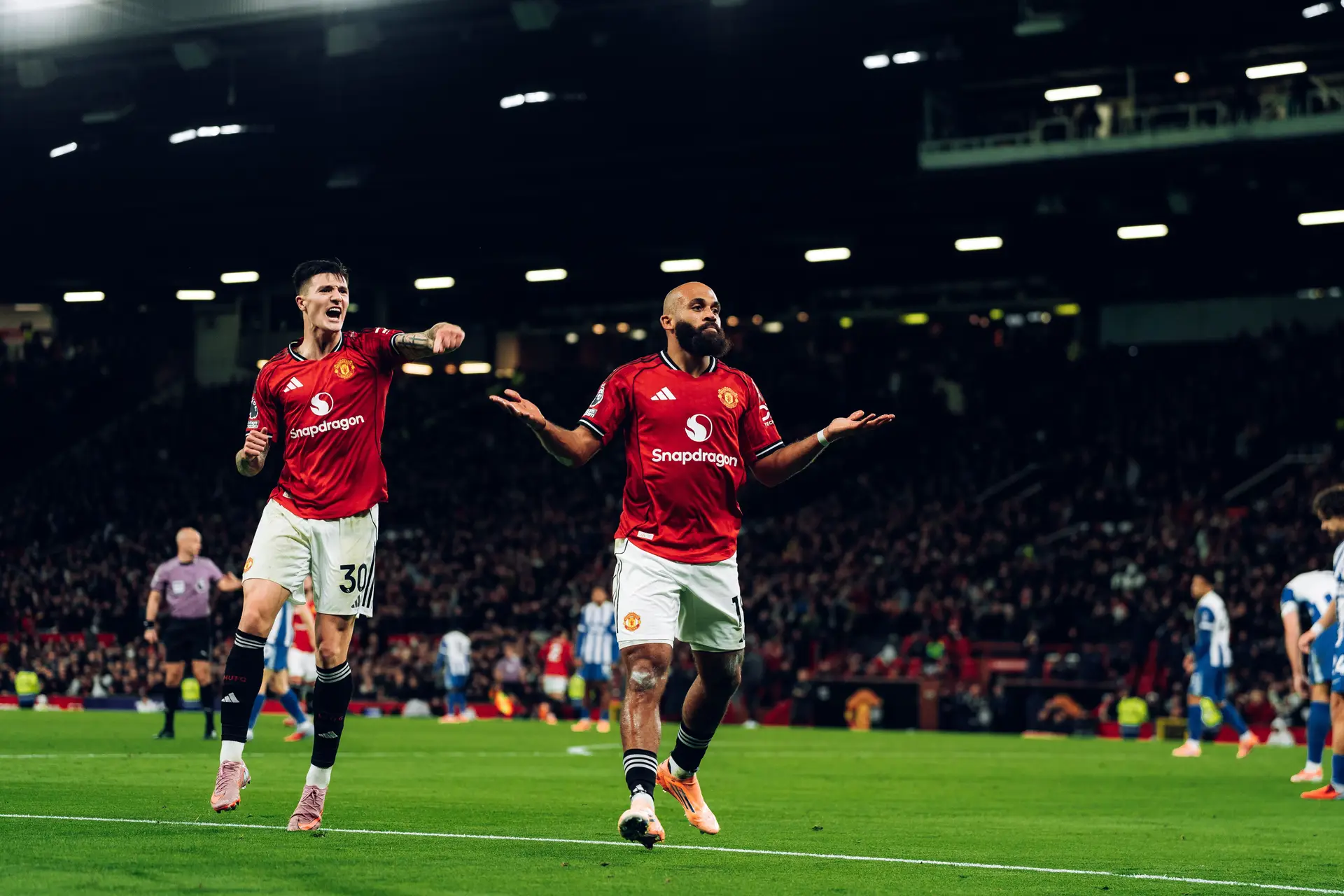 E eis que o Manchester United ganhou três jogos seguidos e está nos lugares de Champions da Premier League