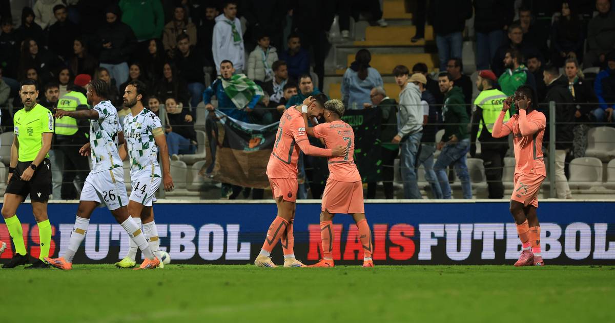 A fortaleza do Moreirense já era. O FC Porto conquistou-a A fortaleza do Moreirense já era. O FC Porto conquistou-a