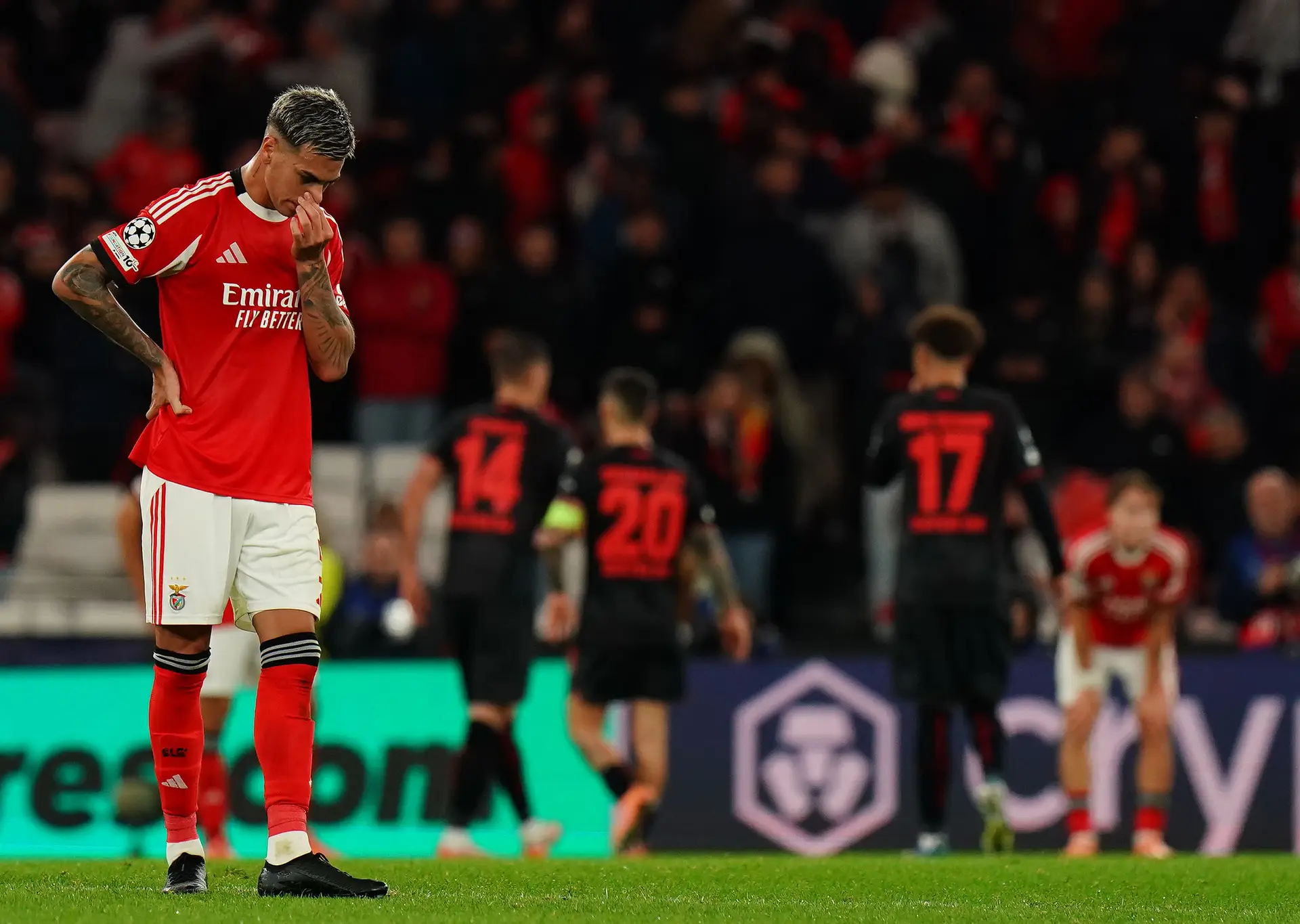 Uma aspirina que causou uma dor de cabeça gigante ao Benfica