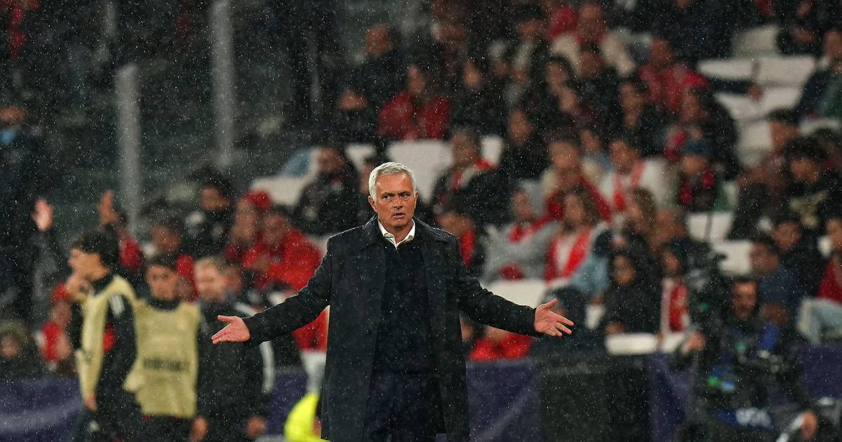 José Mourinho e o lance de Dahl: “Doi-me o coração porque um miúdo que fez um excelente jogo depois faz um erro no golo”