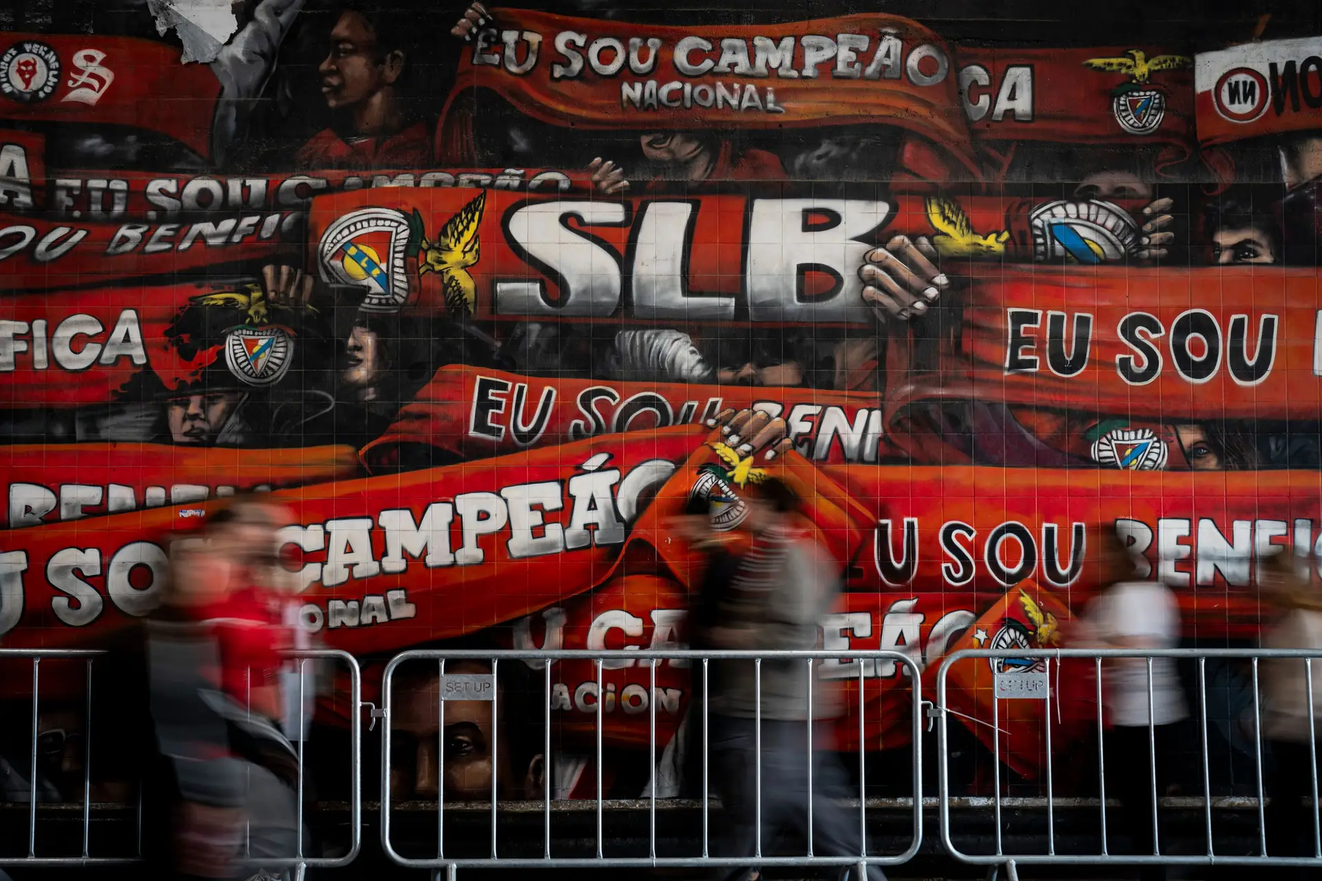 Benfica promete aos sócios um “máximo” de 30 minutos de espera para votar na segunda volta das eleições