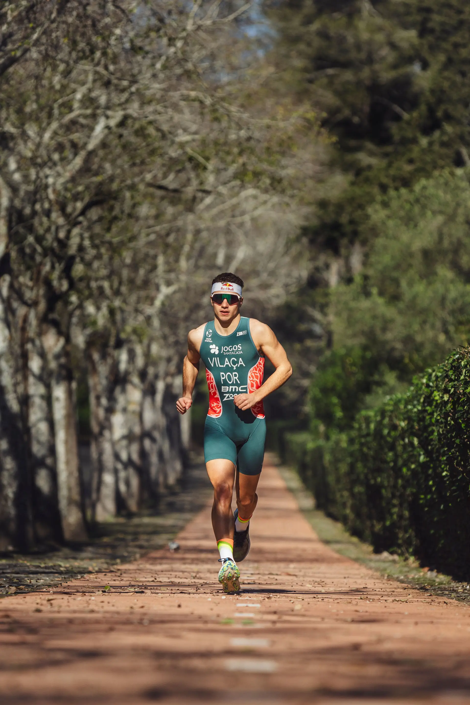 Vasco Vilaça é o terceiro melhor triatleta do mundo. E está a aprender a não tentar em demasia ser o melhor