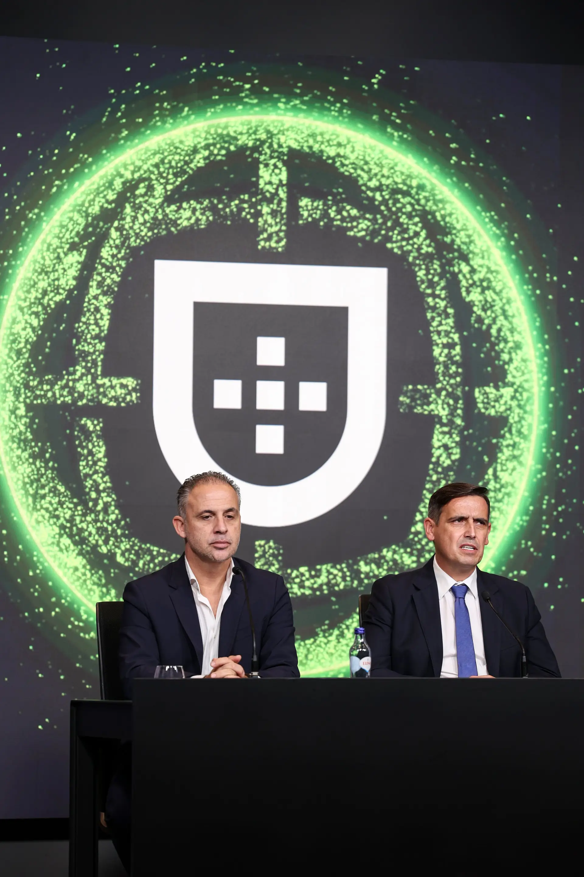 “A coisa que mais surpreendeu” os árbitros “foi o ambiente que à 10.ª jornada, até muito mais cedo, começou a ser criado”