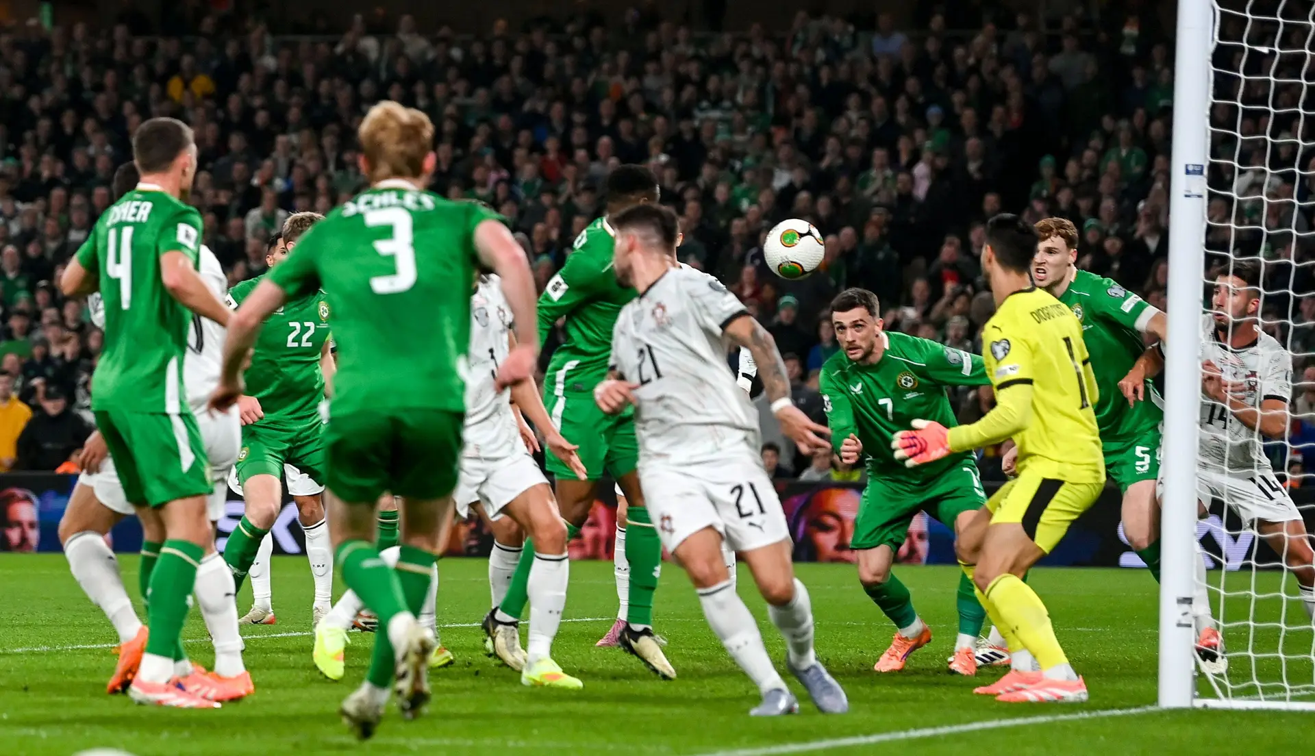 Um papagaio, uma expulsão e um desastre na Irlanda adiaram o Mundial a Portugal