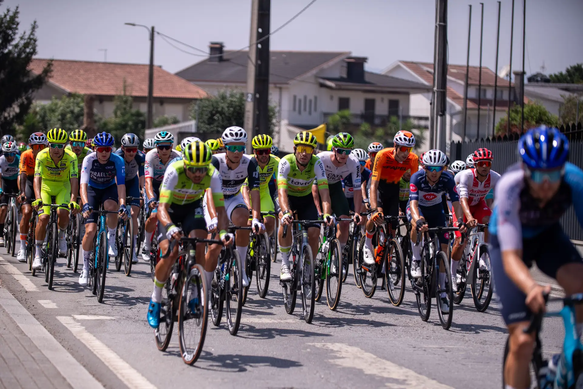 Federação de ciclismo teve de pedir dinheiro aos bancos devido a dívida da Podium, empresa que organizava a Volta a Portugal