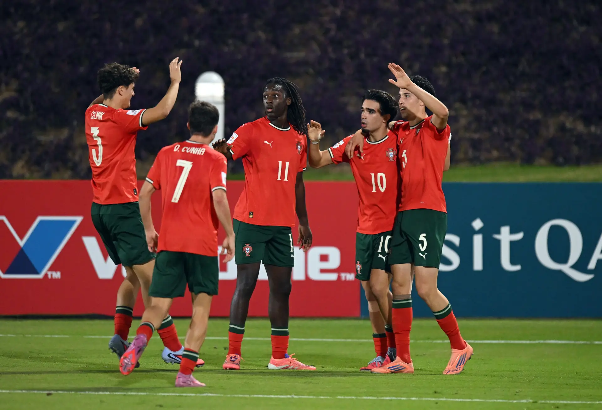 Portugal não confundiu gato com lebre e vai estar pela primeira vez nas meias-finais do Mundial sub-17