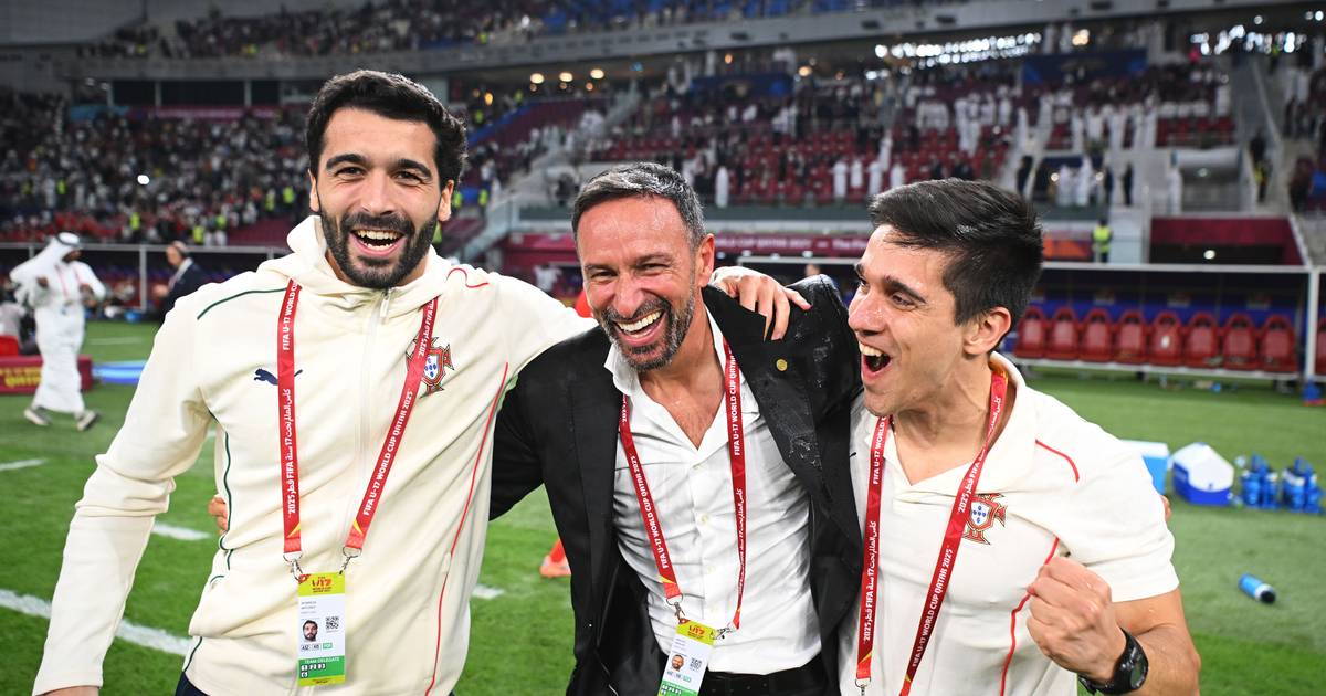 Campeão europeu e mundial, Bino é um treinador feliz: “Dificilmente isto vai ser igualado. Hoje é mesmo para desfrutar”