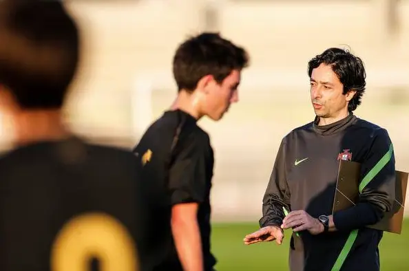 Em 2016, Aroso assumiu a seleção nacional de sub15