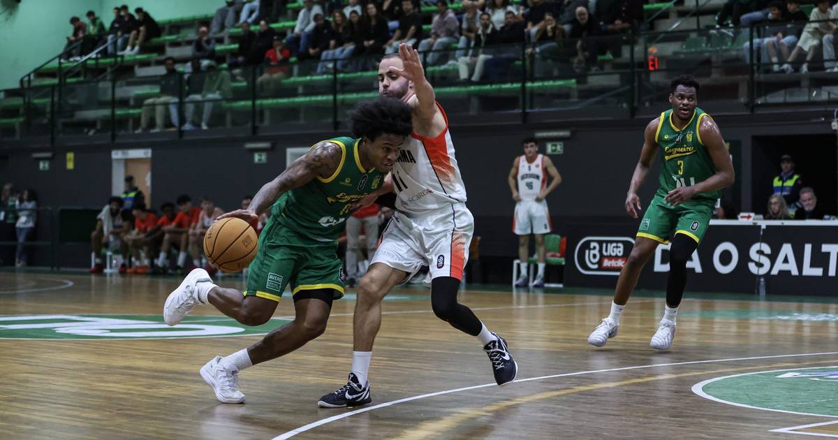 Pastéis de nata, dilemas no supermercado e independência, mas também muita solidão: a vida dos rookies do basquetebol português