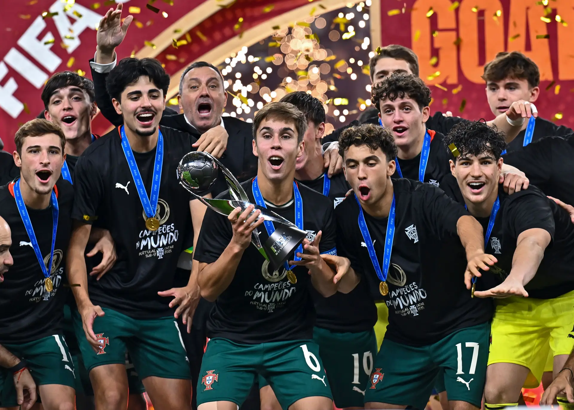 A equipa do amanhã: a maturidade de um grupo de miúdos deu a Portugal o seu primeiro título mundial sub-17