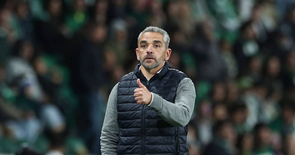 Rui Borges: “Mais um jogo sem sofrer golos, mais quatro golos marcados. A equipa está muito ligada”