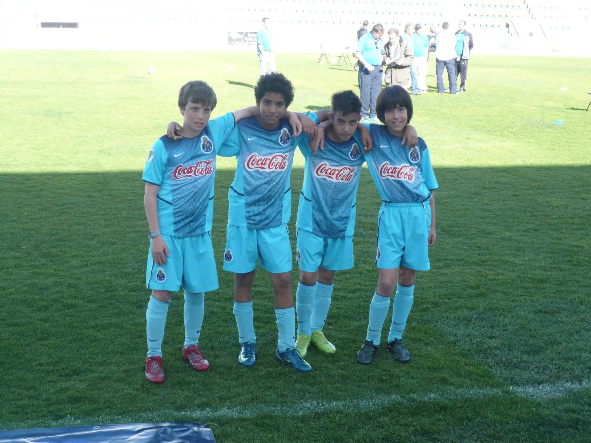 Os jogadores do CAC Gonçalo, David, Alexandre e Salvador, foram chamados para fazer uns treinos no FC Porto