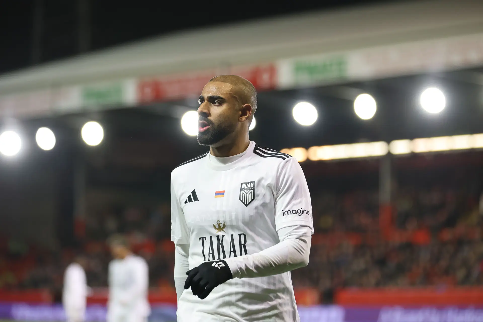 Nesta época 2025/26, David assinou pelo FC Noah, da Arménia 