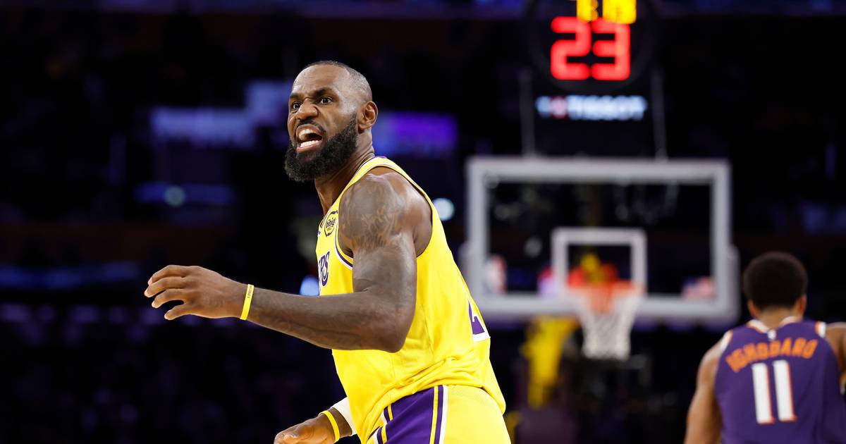 Dezoito anos e 1.297 jogos depois, LeBron James não marcou 10 pontos numa partida da fase regular da NBA