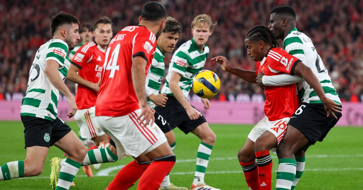 Um pouco do Ferrari, um arzinho da tasca, mas ninguém saiu a rir do Benfica-Sporting