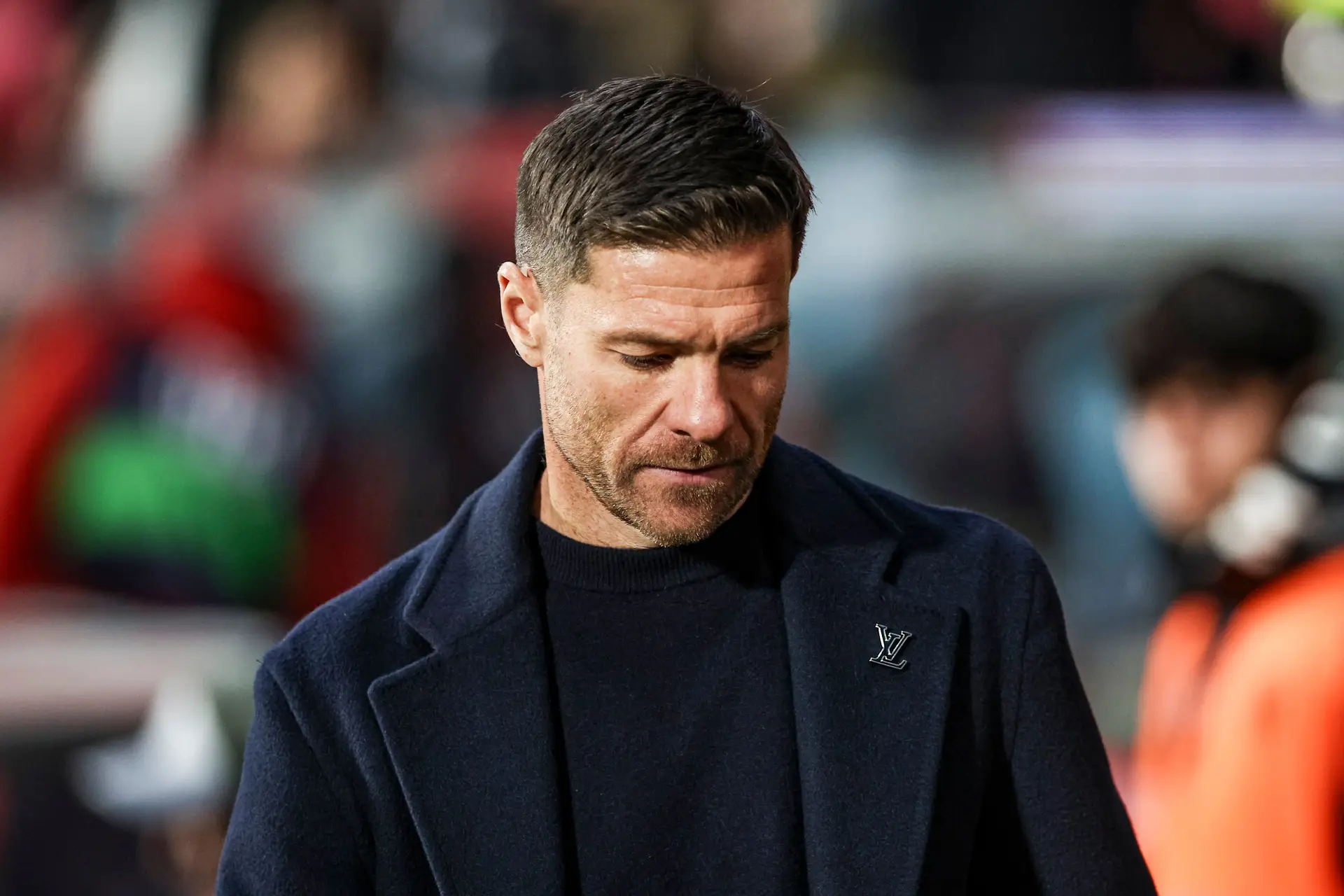 Xabi Alonso não está a ter vida fácil no Real Madrid 