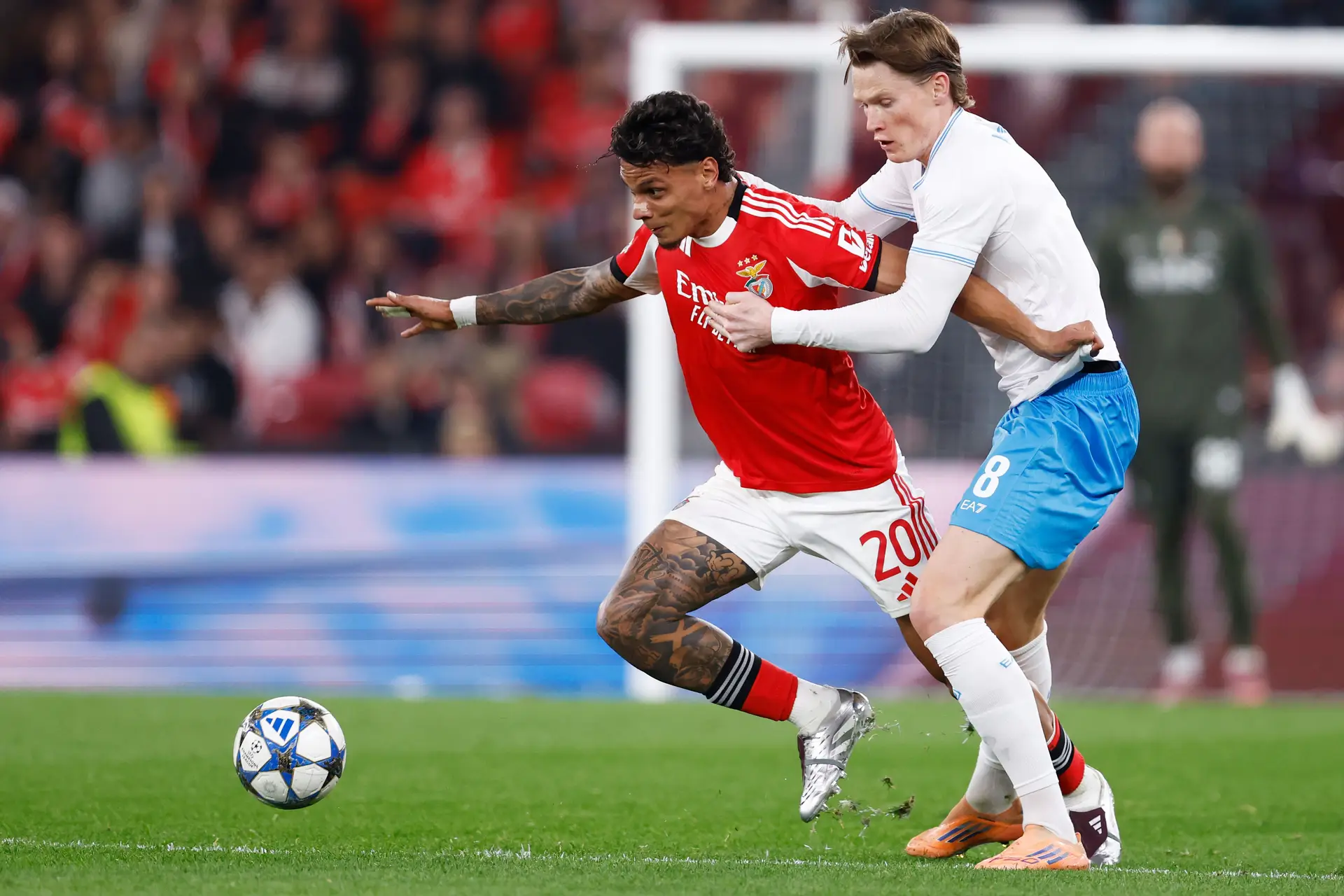 Richard Ríos marcou e assistiu na vitória do Benfica