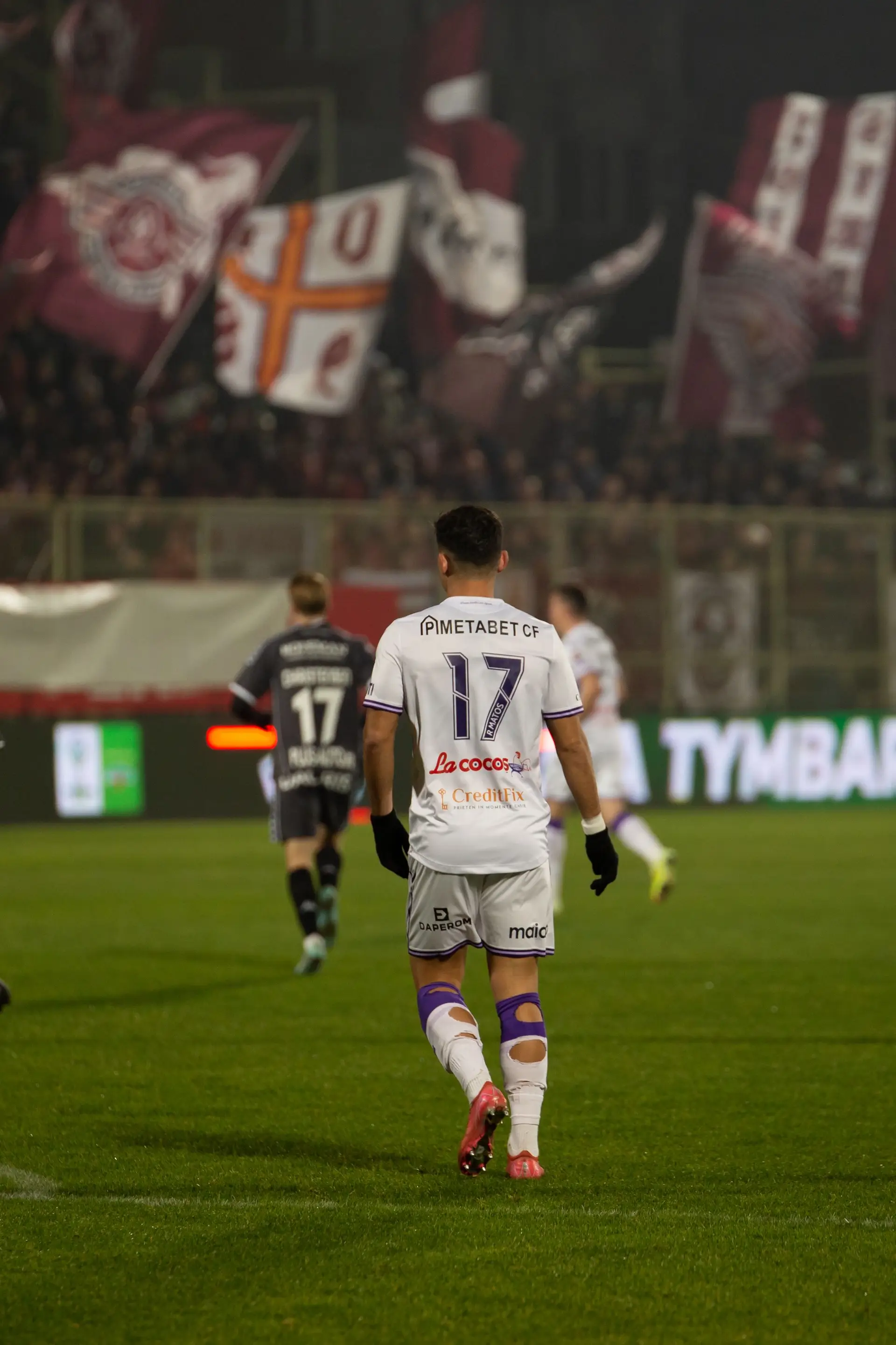Ricardo joga no Arges Pitesti com o objetivo de ar o salto para um clube maior
