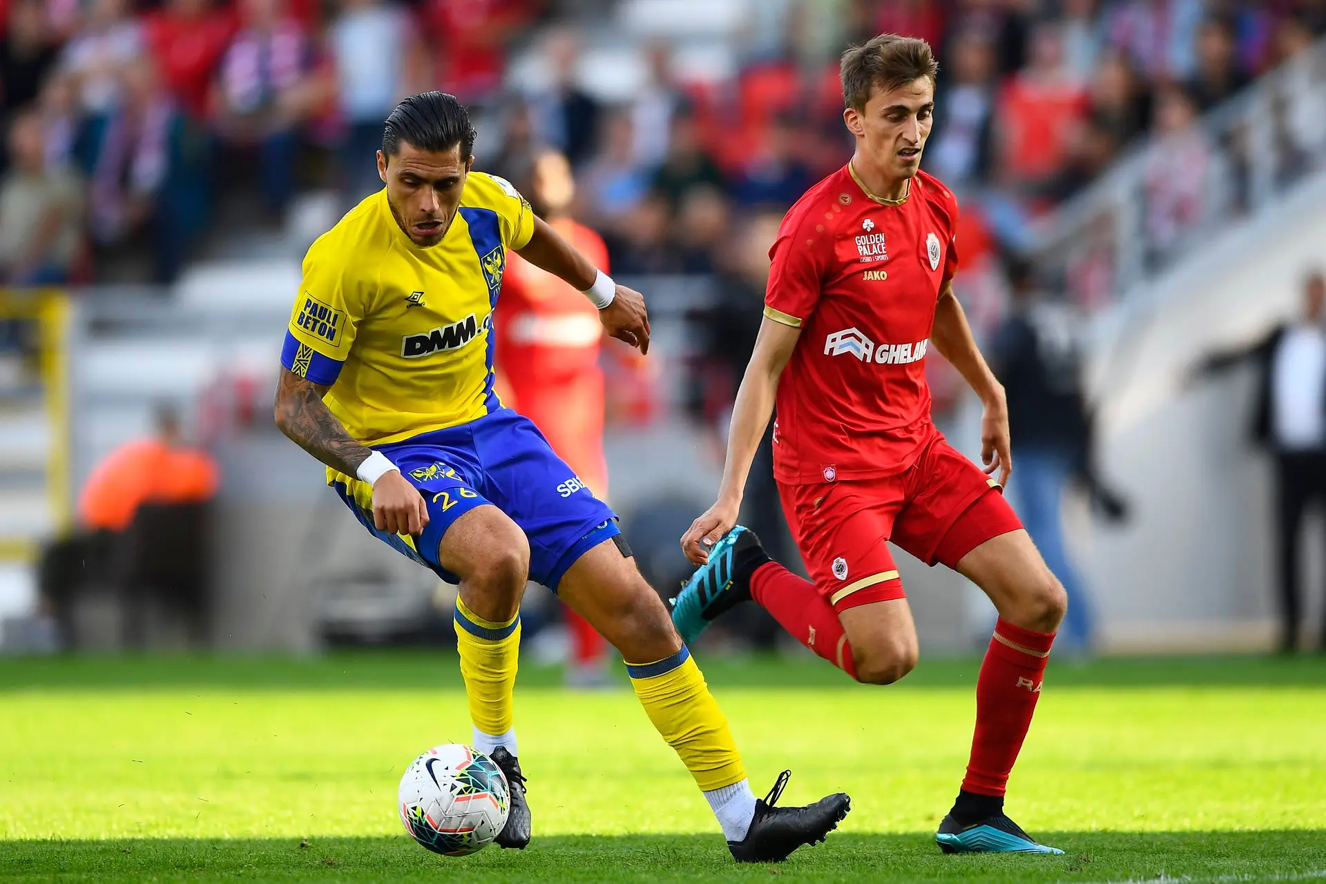 O central jogou seis anos no Sint-Truiden