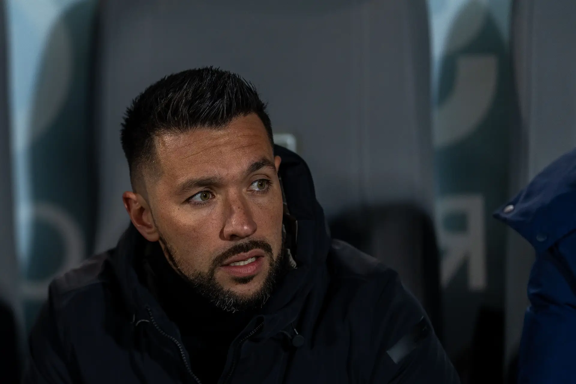 Farioli no banco, em Guimarães