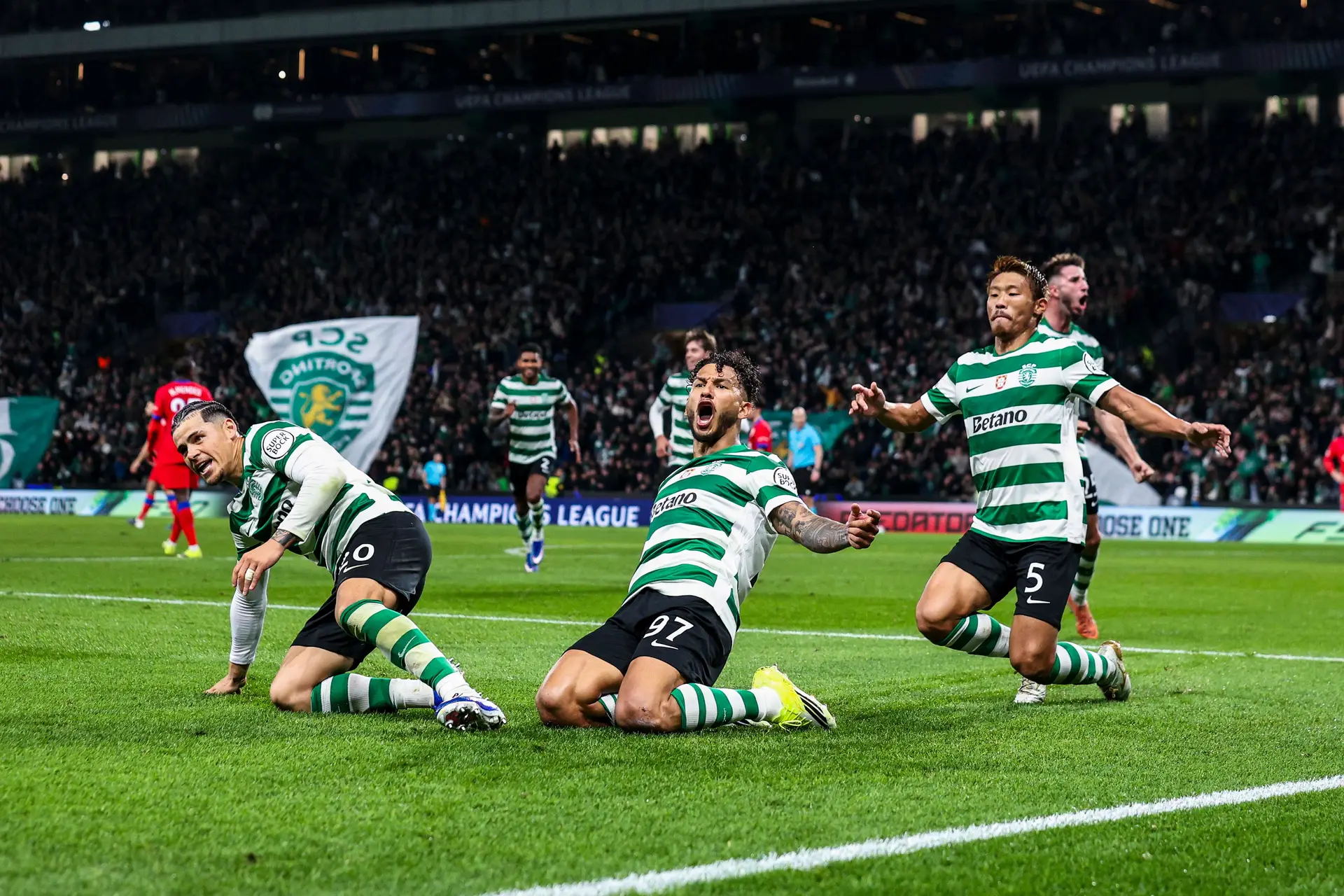 Chamam-lhe tiki-tasca, mas fez o Sporting agigantar-se contra o futebol champanhe do PSG