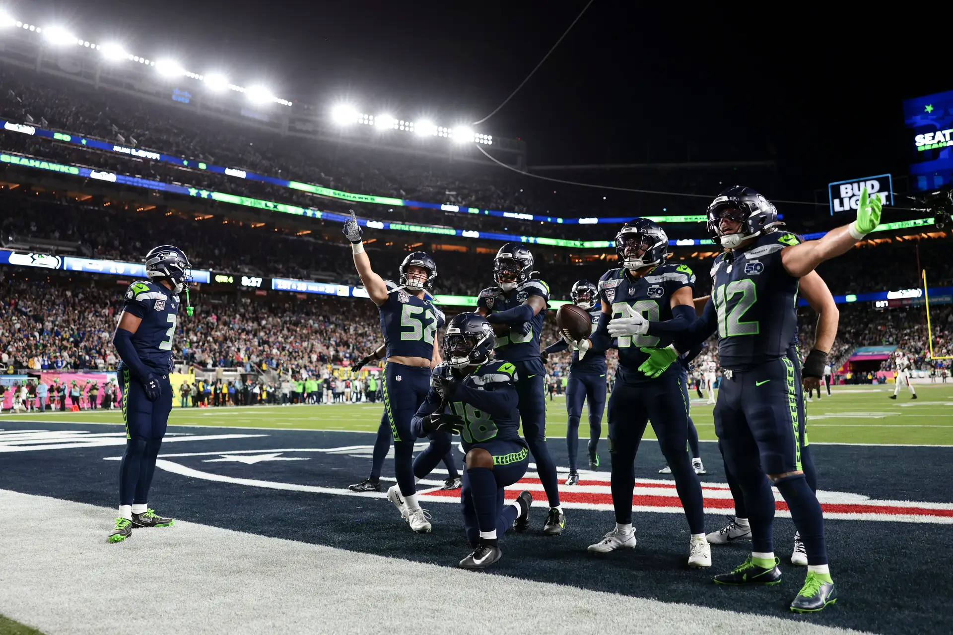 A vingança serviu-se na defesa: Seattle Seahawks batem New England Patriots e conquistam o Super Bowl pela segunda vez