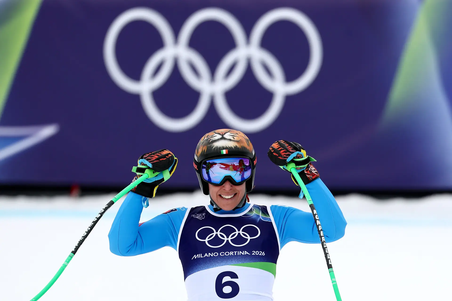 A 10 meses dos Jogos Olímpicos de Inverno, Federica Brignone não sabia se ia voltar a andar normalmente. Por “milagre”, ganhou dois ouros