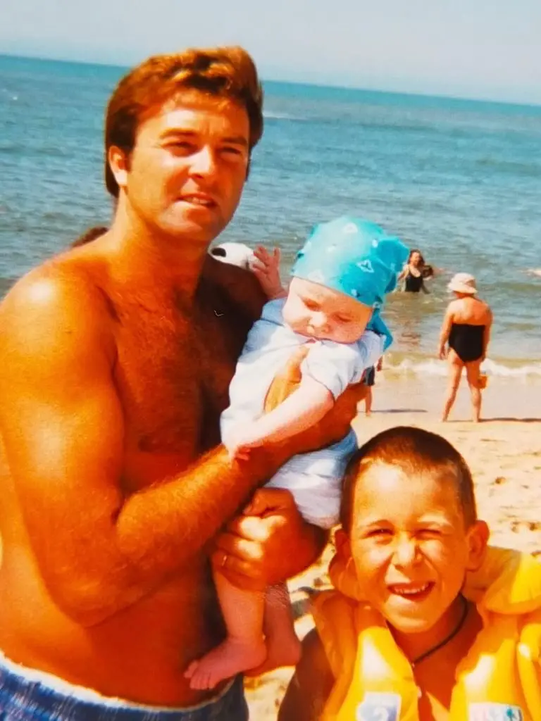 Pedro Nuno com o pai e a irmã bebé