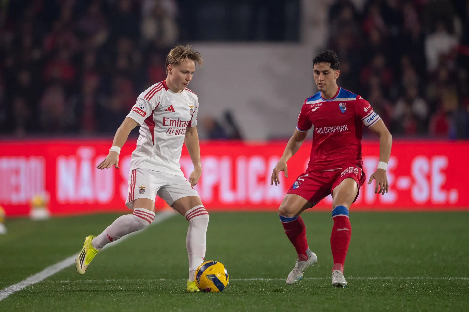 Schjelderup decidiu o jogo aos 73 minutos