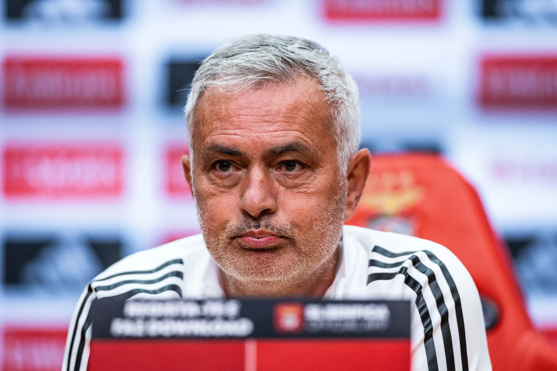 Mourinho no Real Madrid? O treinador garante que é “tudo especulação“ e a falar com os espanhóis, só falará no final da época