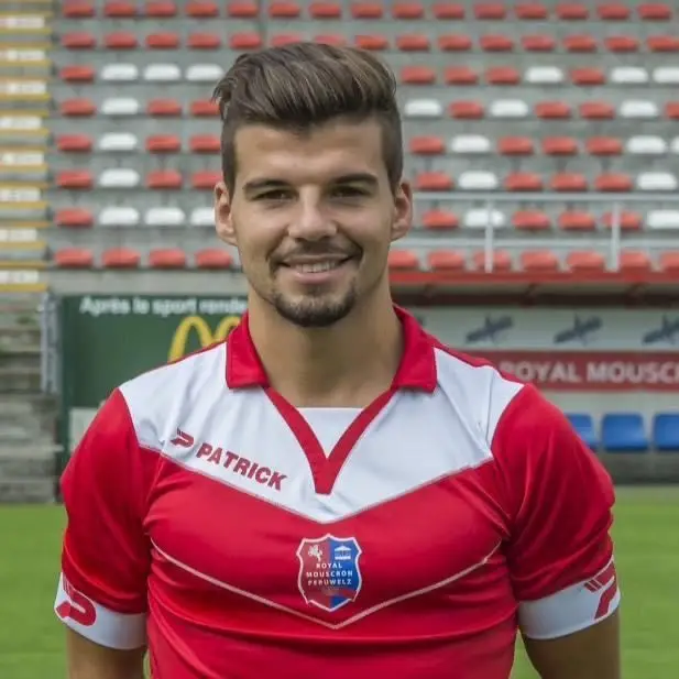 Frédéric Maciel assinou pelo RE Mouscron da Bélgica em 2015/16