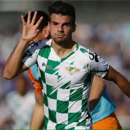Em 2016/17, o extremo regressou ao futebol português através do Moreirense