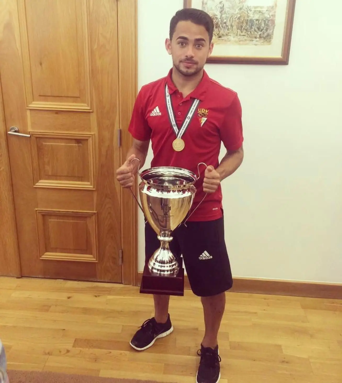 Luquinhas veio para Portugal e foi campeão distrital pelo Vilafranquense em 2015/16