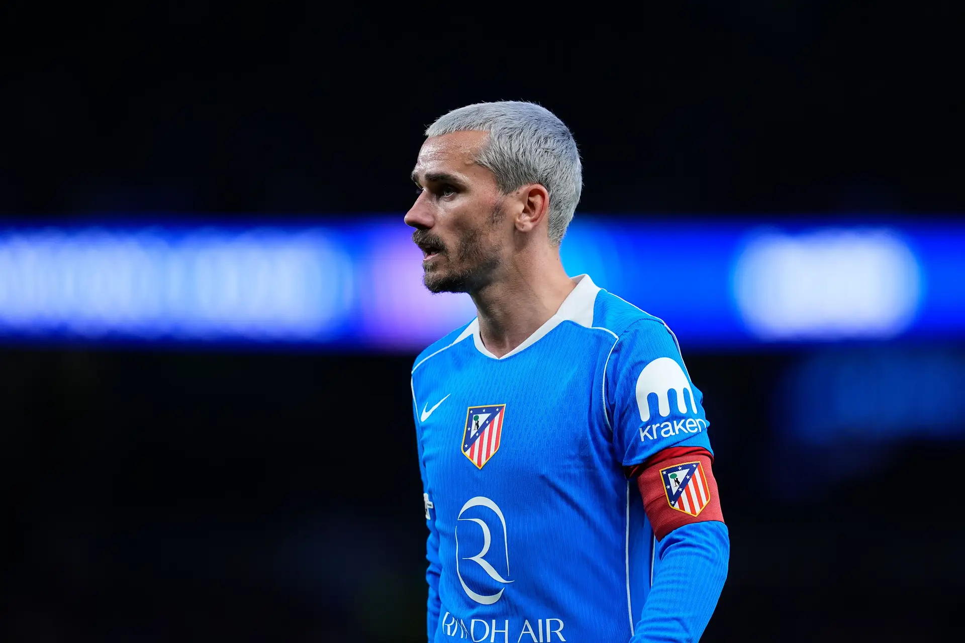 Antoine Griezmann chegou a Espanha em 2009 para jogar nas escolas da Real Sociedad. Vai agora, pela primeira vez, mudar de país