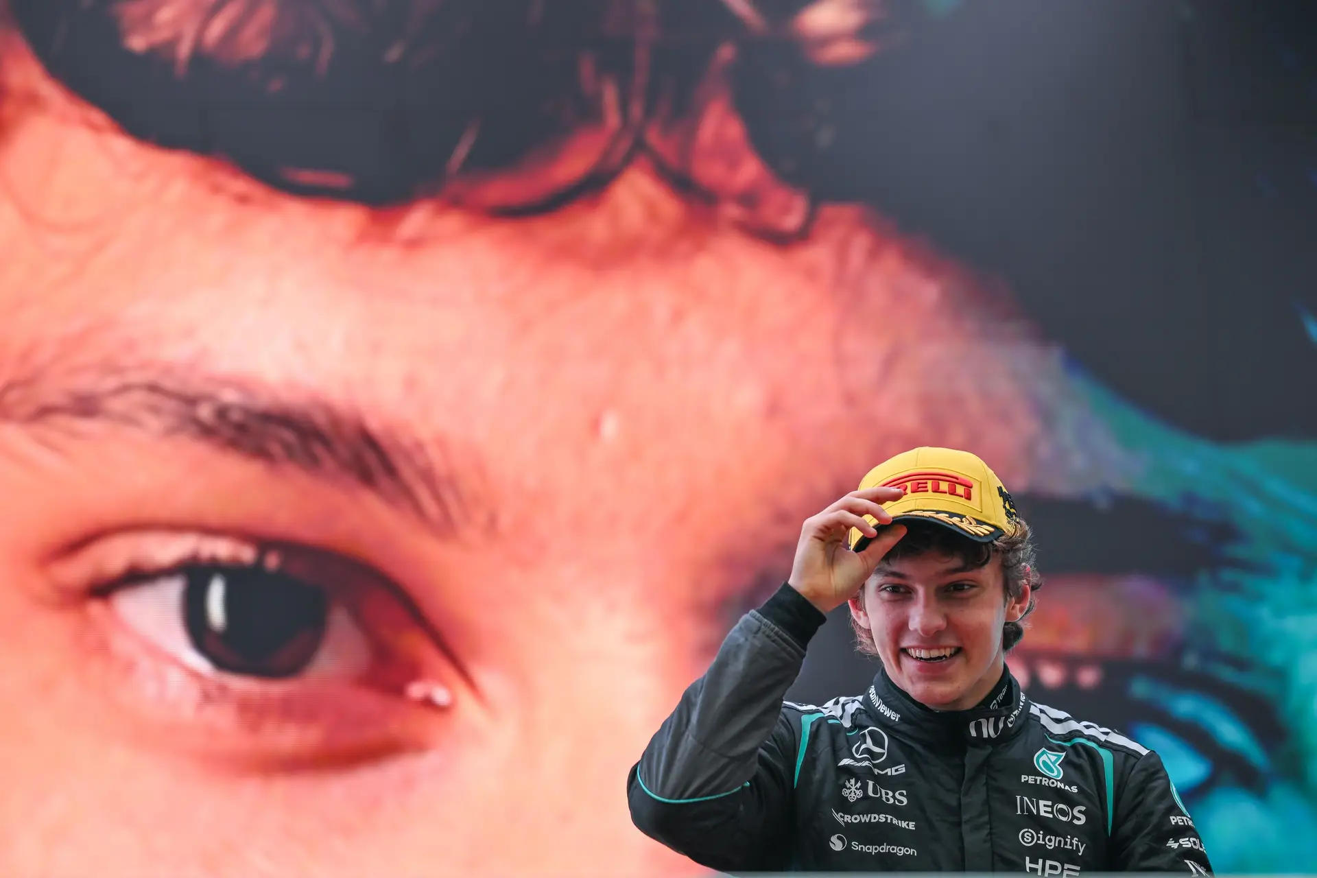 Kimi Antonelli: o novo puto maravilha da Fórmula 1 chegou aos motores num dia de tragédia e tem em Senna a inspiração