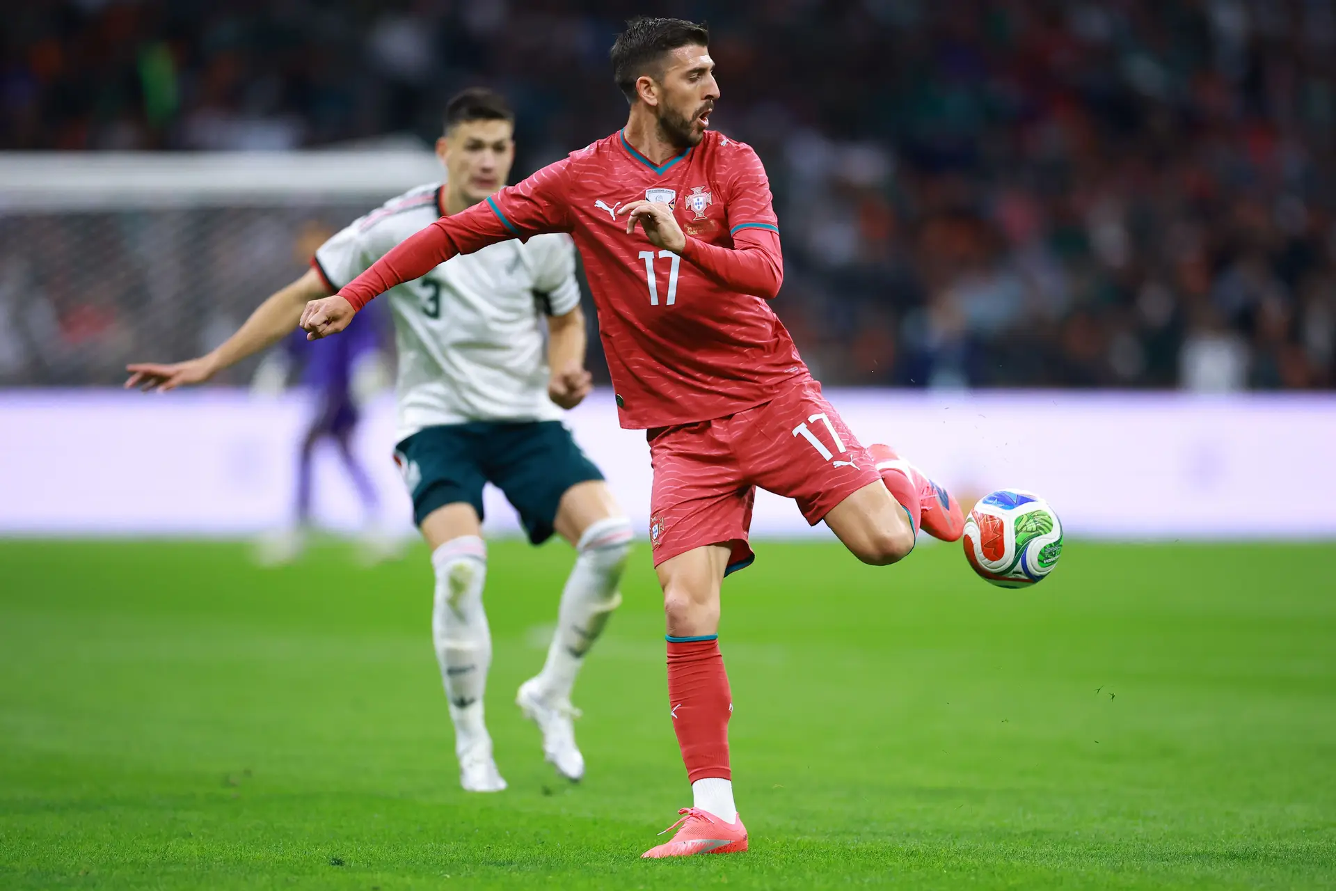 Um bilhete em executiva para Paulinho