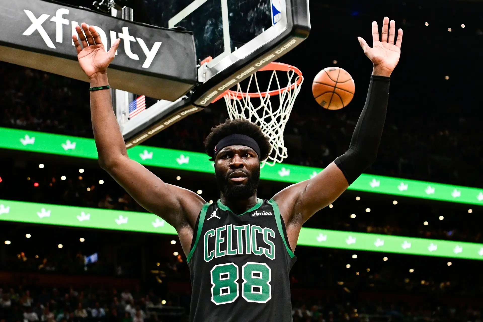 As mãos eficazes de Neemias Queta deram-lhe mais 18 pontos na NBA