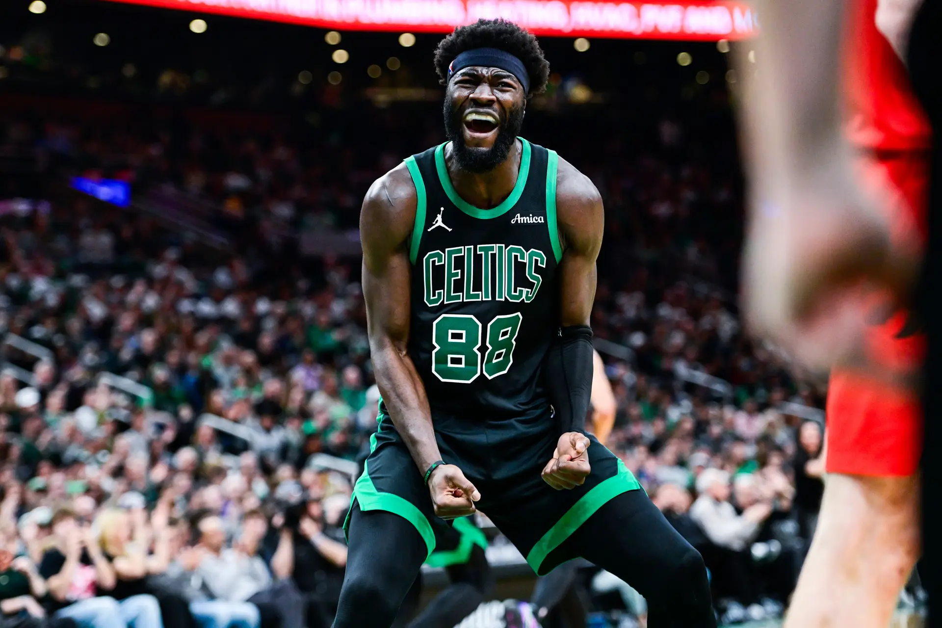 Neemias Queta chegou aos Boston Celtics em 2023 e sagrou-se campeão da NBA no ano seguinte