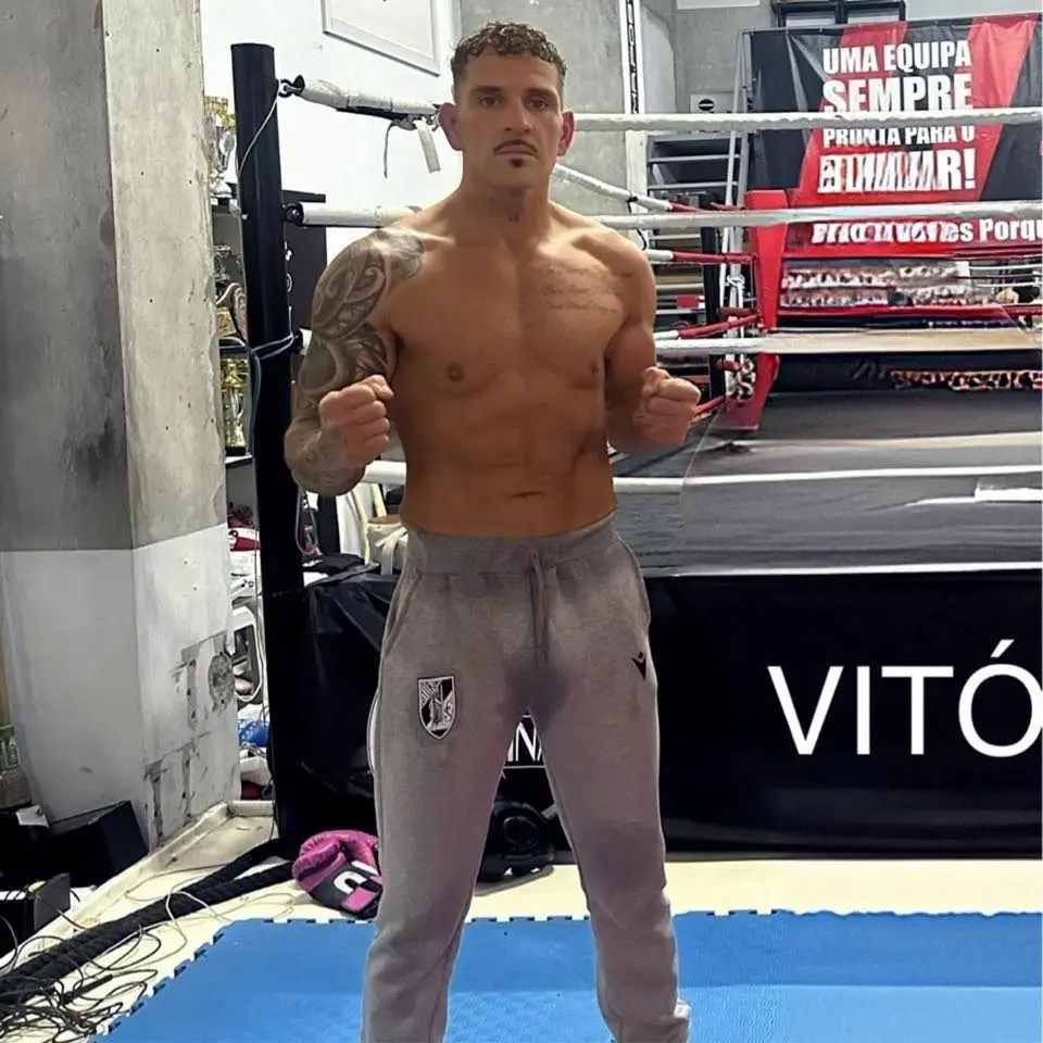 Nuno Mendes quer ser presidente do Vitória Sport Clube, onde é atleta de kickboxing
