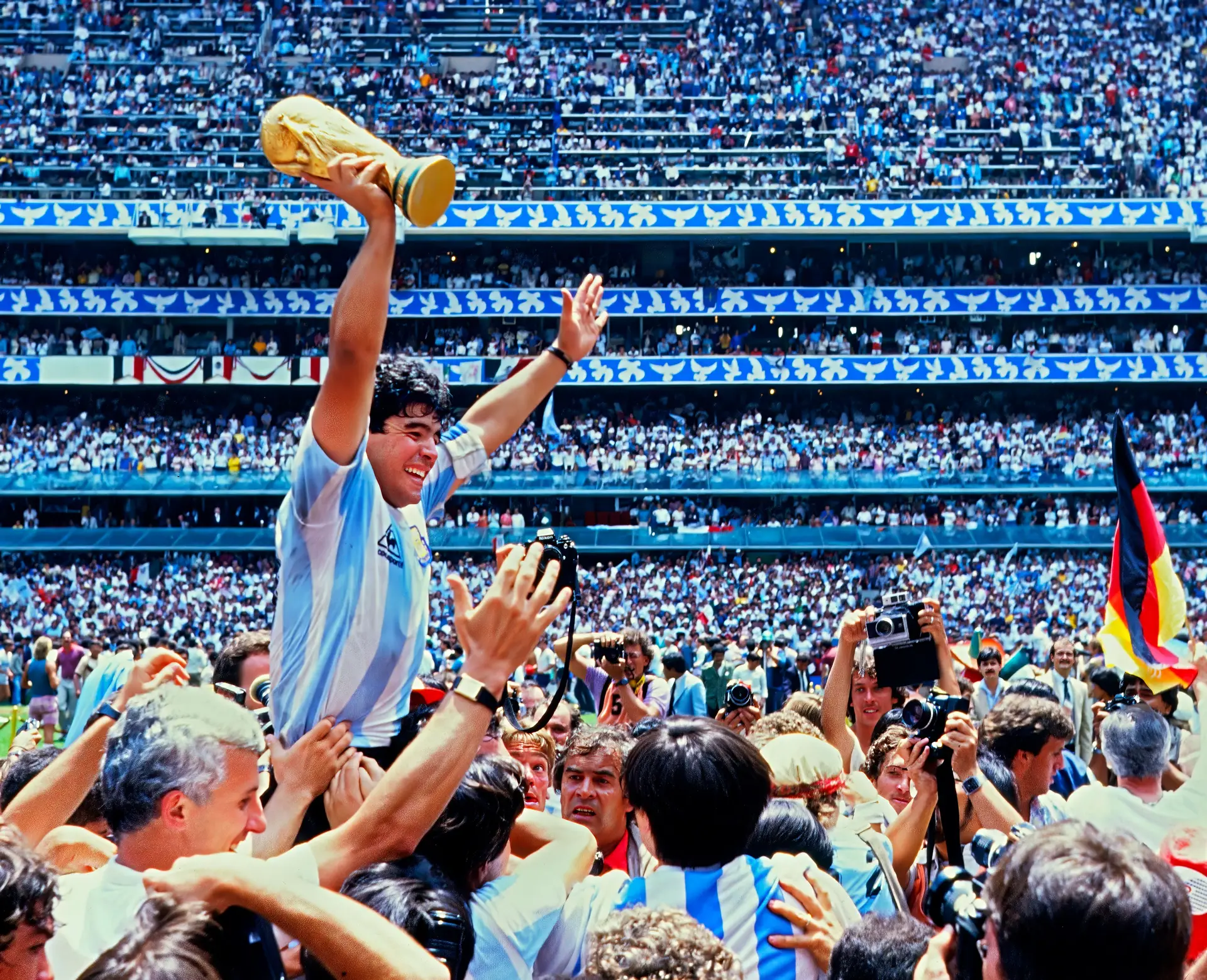 Diego Armando Maradona era o capitão da Argentina que conquistou o Mundial de 1986, no México
