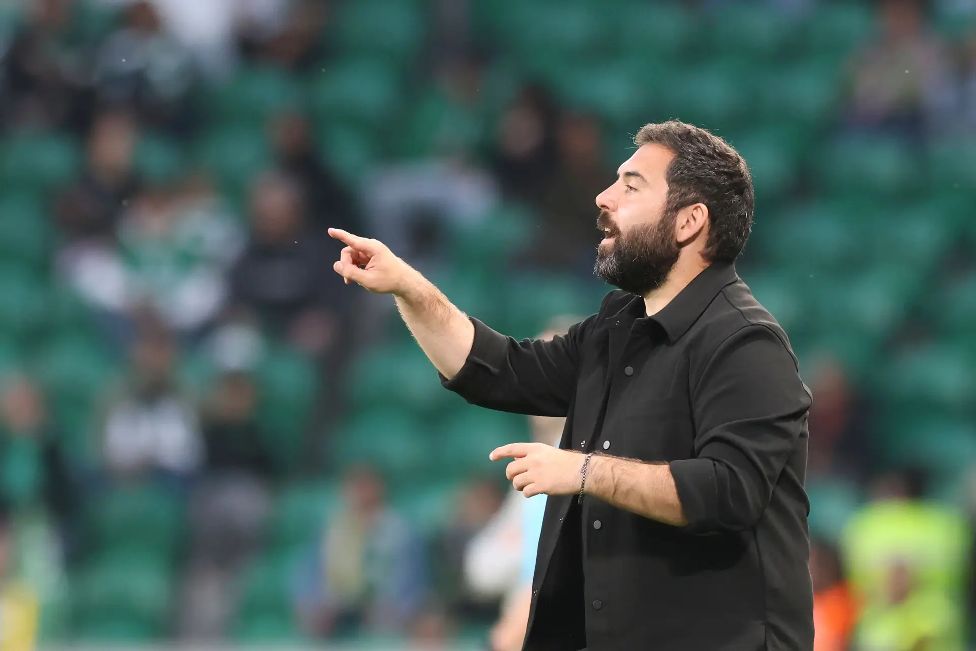 Gonçalo Feio durante o Sporting-Tondela
