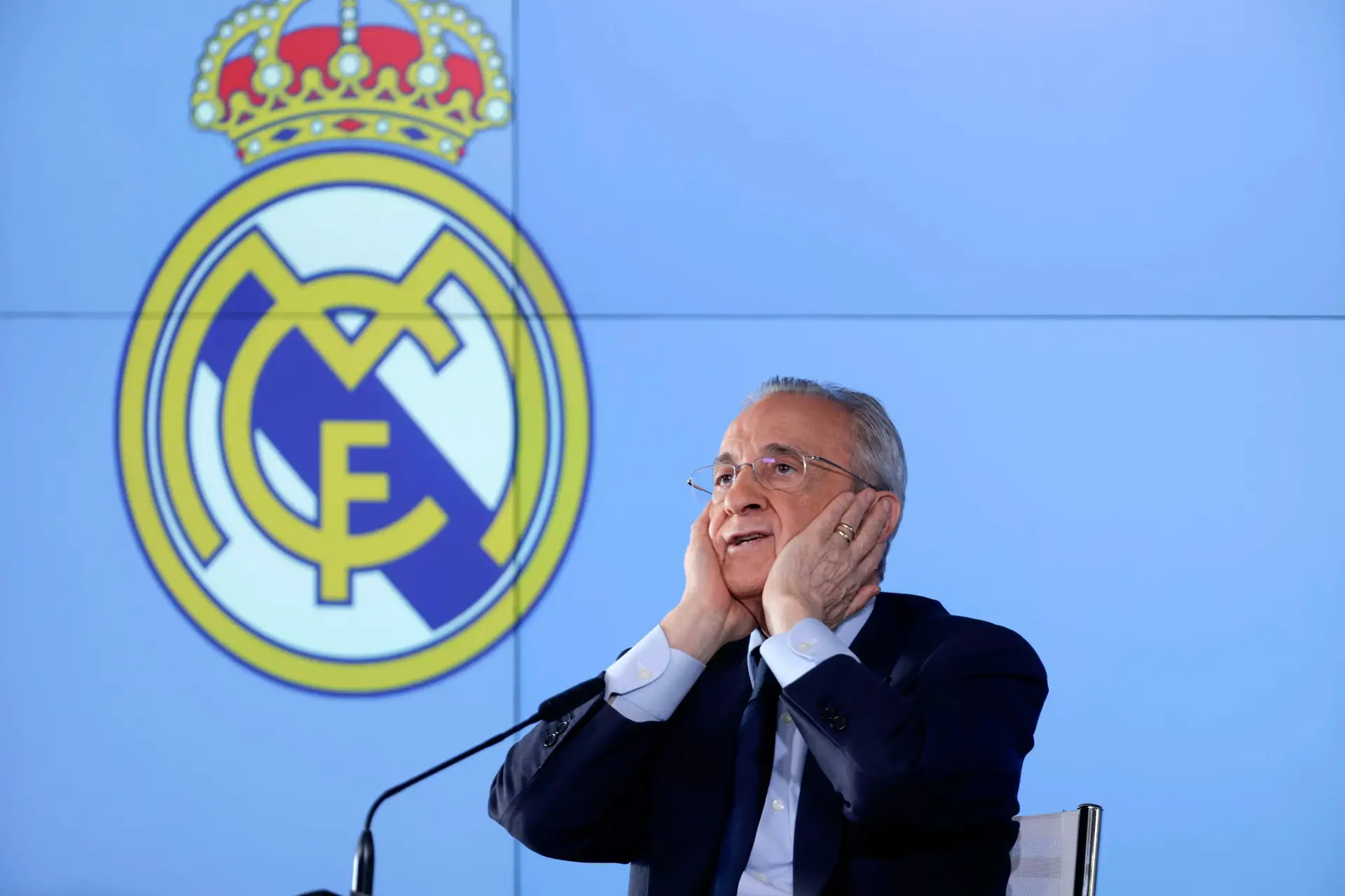 Em plena novela Mourinho, Florentino Pérez anuncia eleições antecipadas no Real Madrid. E fala de uma “campanha anti-madridista”