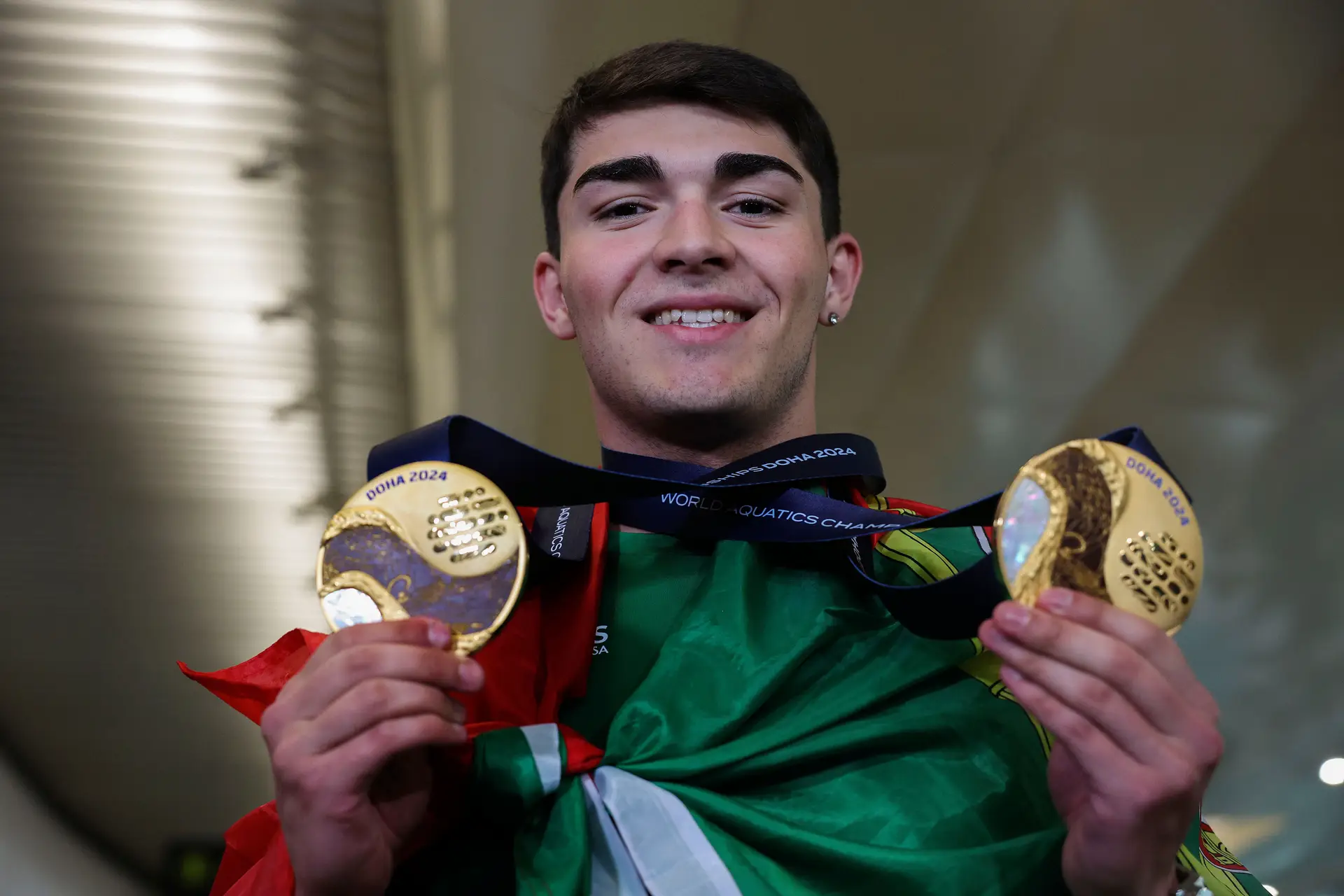 Diogo Ribeiro foi campeão do mundo nos 50 e nos 100 metros mariposa no Mundial de Doha, em 2024
