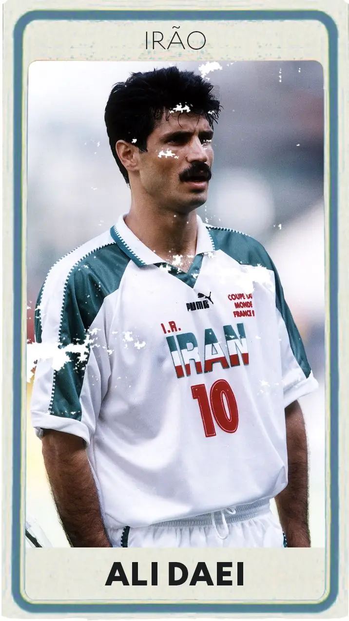 Ali Daei foi o primeiro futebolista a marcar mais de 100 golos pela sua seleção e jogou dois Mundiais pelo Irão