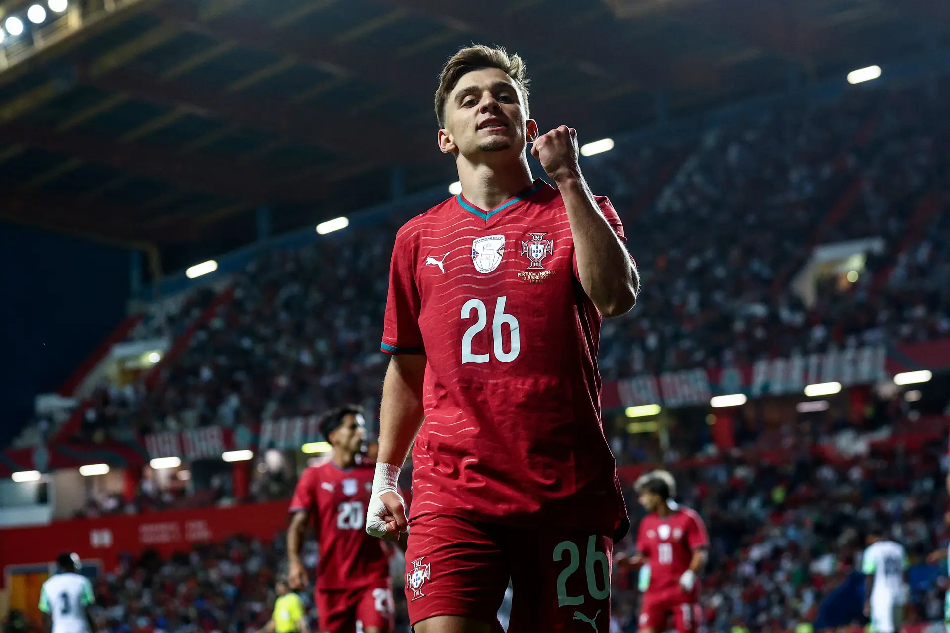 O selecionador fez nove substituições ao intervalo e Francisco Conceição entrou na segunda parte
