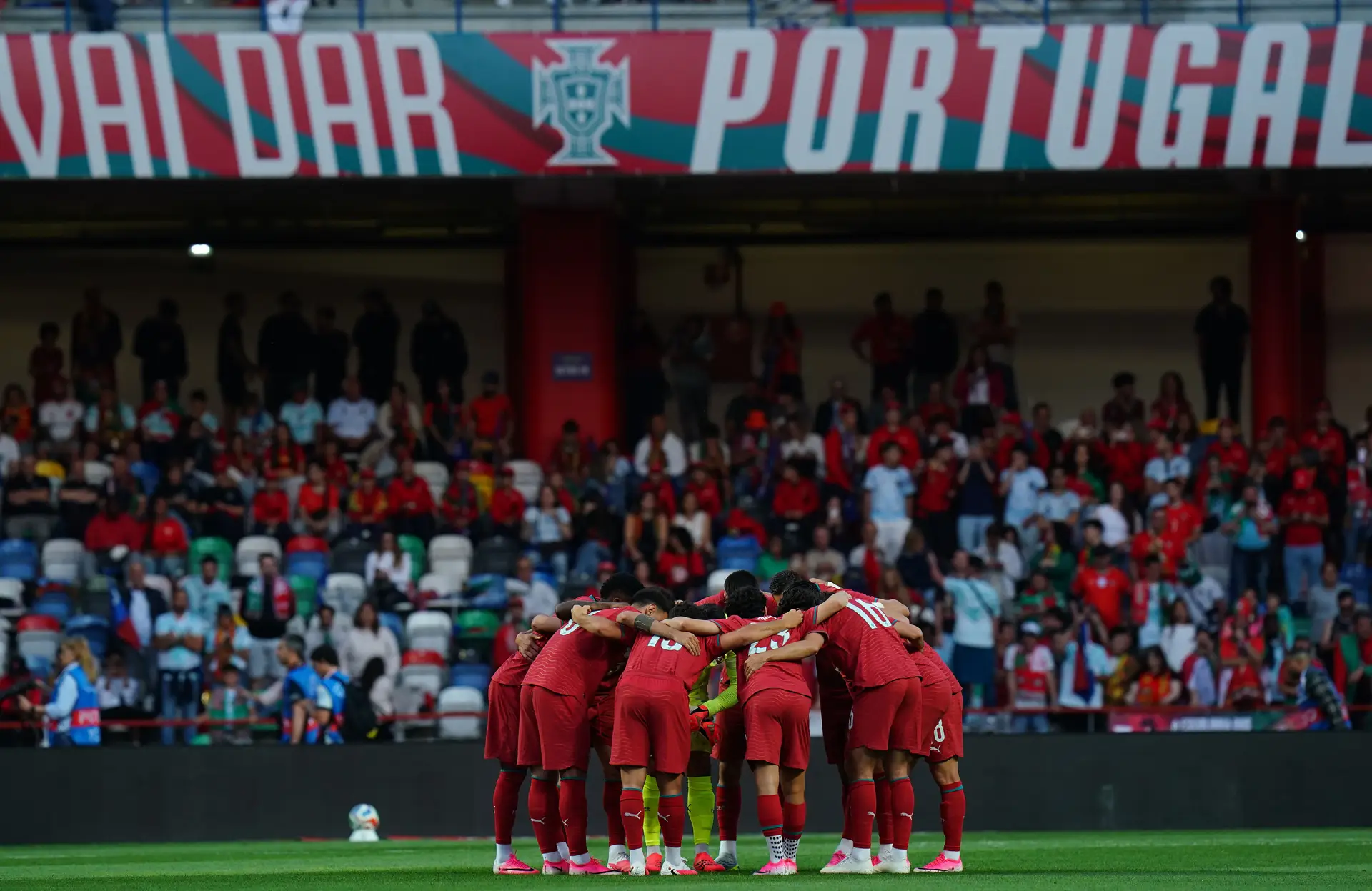 Em direto: Portugal 2-1 Nigéria (terminado)