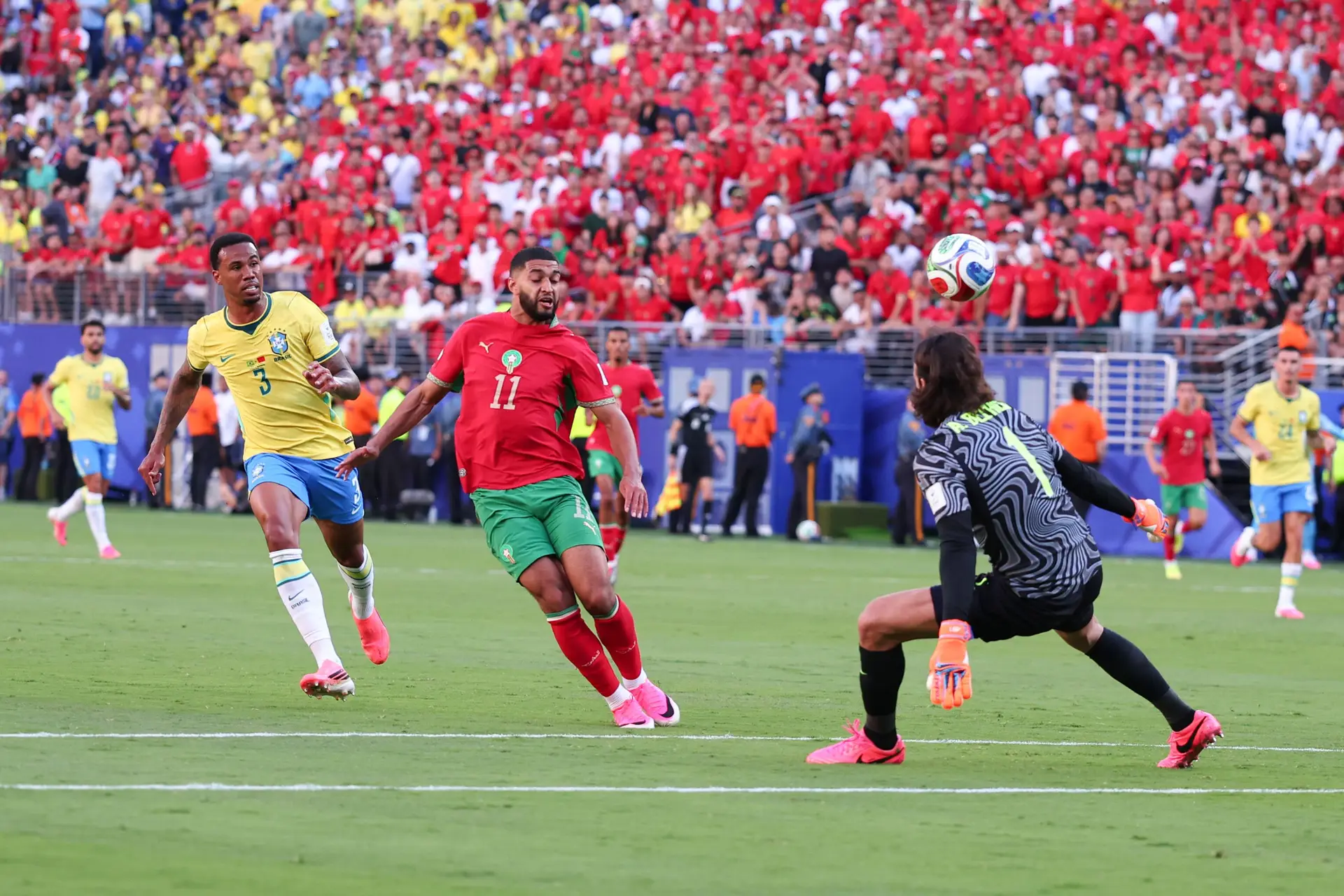 Saibari finaliza para o 1-0
