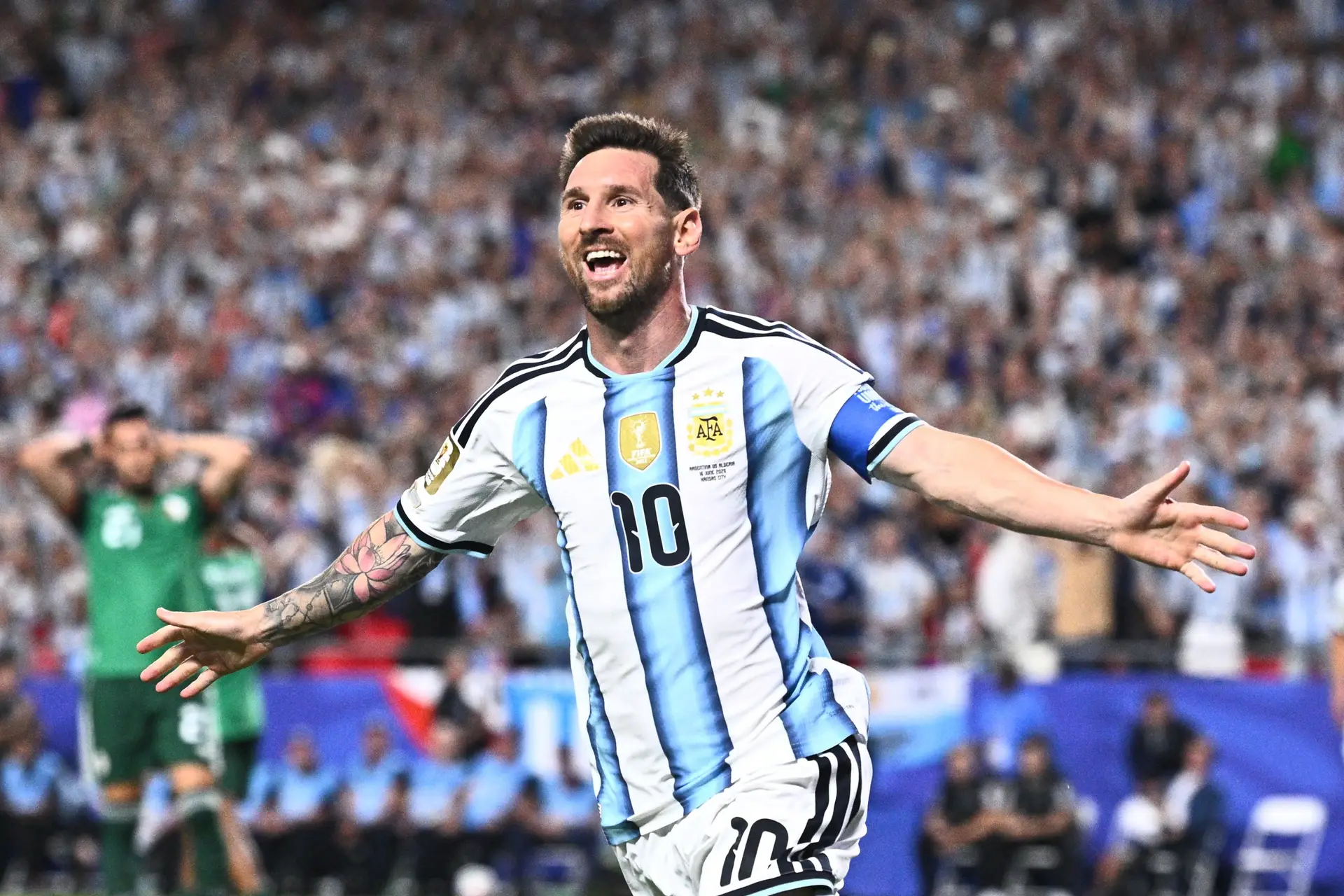 O futebol infinito que vive em Messi começa o Mundial com um hat-trick