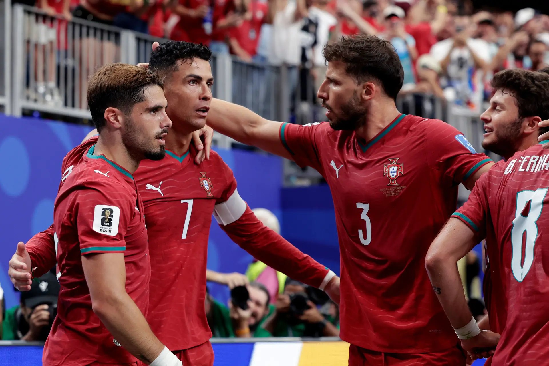 Qualificação está na mão, mas Portugal tem de ganhar à Colômbia para ficar em 1º do grupo: as contas da seleção nacional
