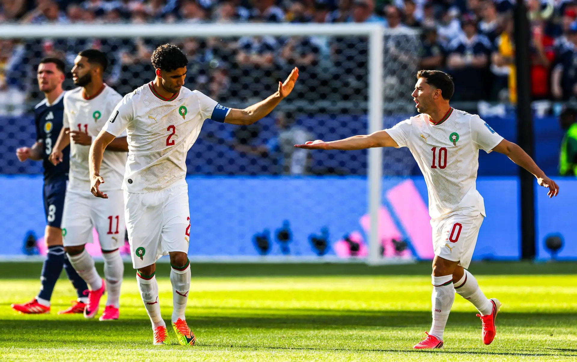 Brahim e Hakimi, nascidos em Espanha, internacionais por Marrocos
